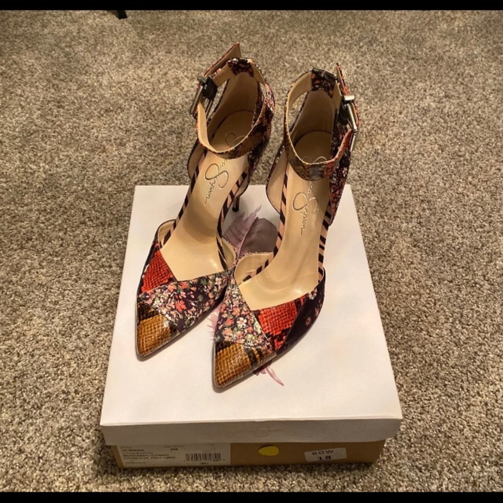 Jessica Simpson Pumps size 10